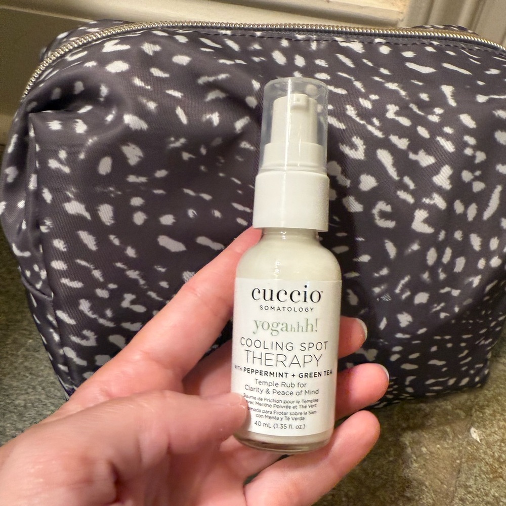 Cuccio Somatology Cooling Spot Therapy Serum - White